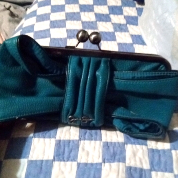 Jessica Simpson clutch - Picture 1 of 2